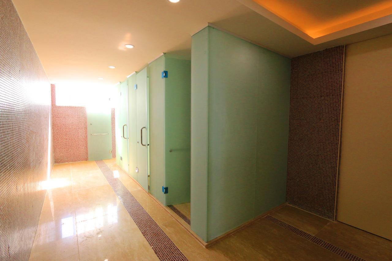 EASTLAND Hotel&Apartment Phnom-Penh Buitenkant foto