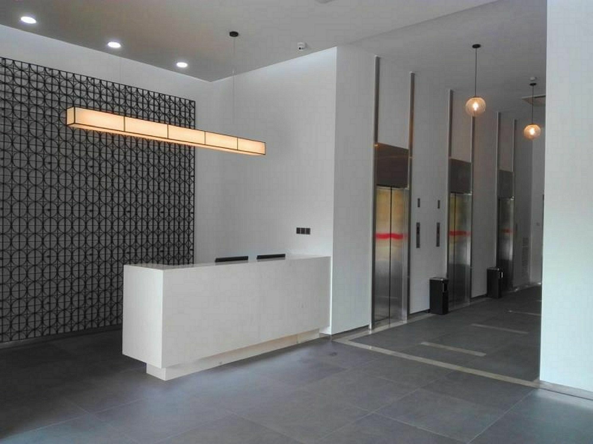 EASTLAND Hotel&Apartment Phnom-Penh Buitenkant foto